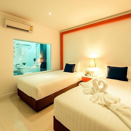 Raha Gold Residence Patong Beach Esterno foto